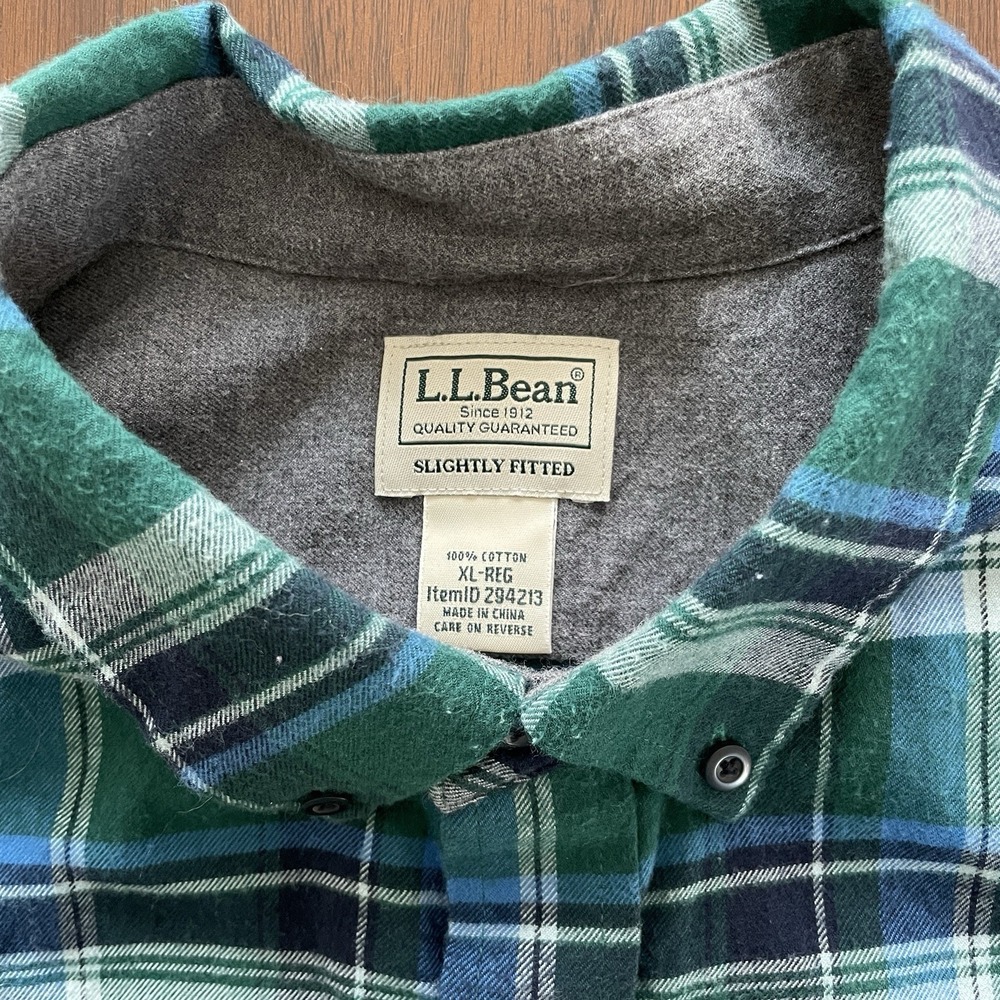 LL Bean Shirt Men XL Green Blue Buffalo Plaid Slightly Fitted Flannel Cotton 100